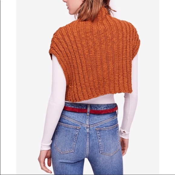 Free People Cropped Twisted Cable Sweater - Picture 3 of 5